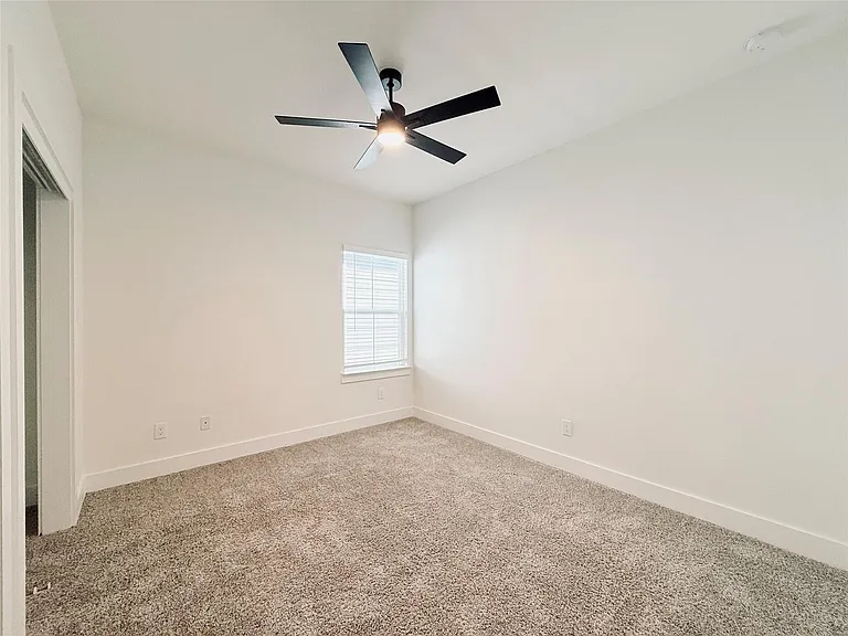 16575 Oasis Glade Dr — Photo 28
