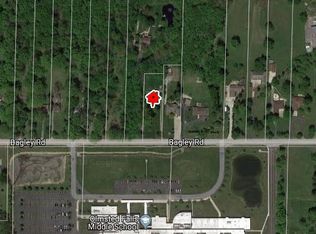 27038 Bagley Rd, Olmsted Township, OH 44138
