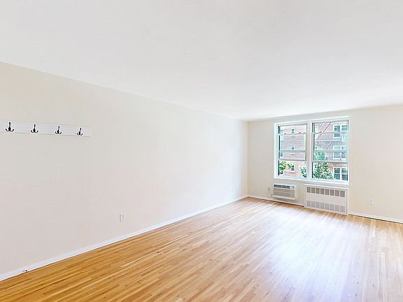 2nd image of 68-15 Selfridge St APT 2G