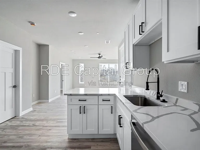 948 S Corinth Street Rd #1 — Photo 61