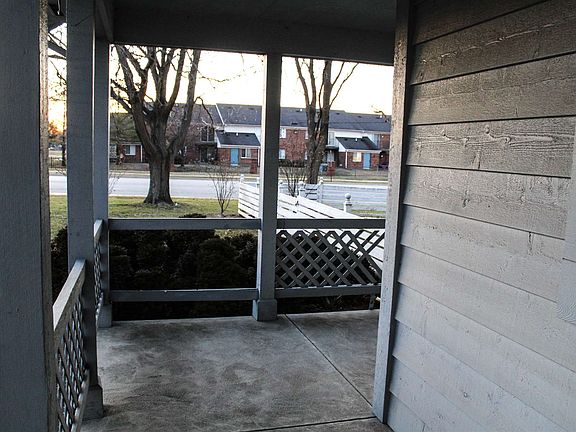 3rd image of 904 Brick N Wood Dr