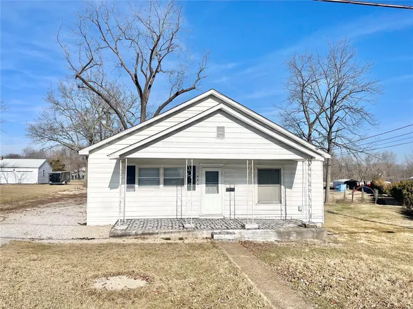 630 Center St, Bismarck, MO 63624