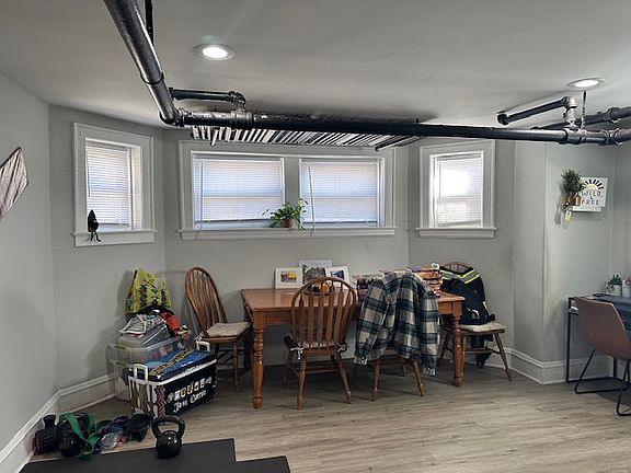 4th image of 5000 N Wolcott Ave #G