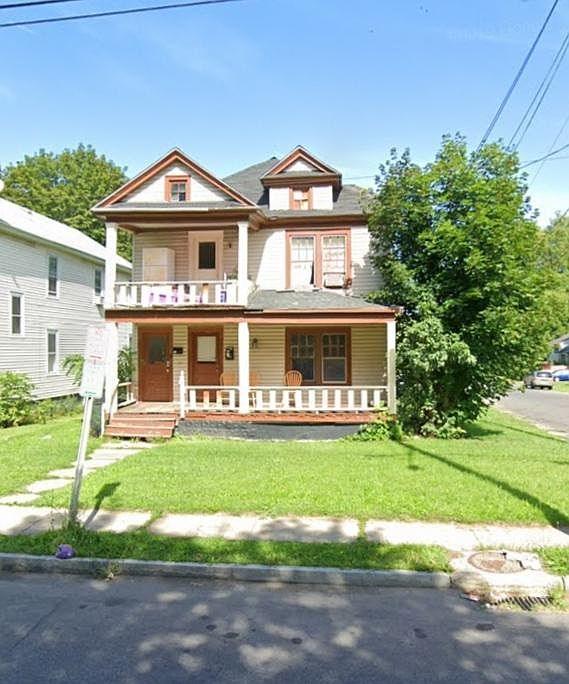 1st image of 359 Valley Dr