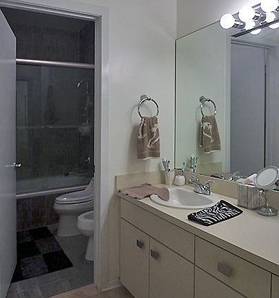 Dressing area by bedroom