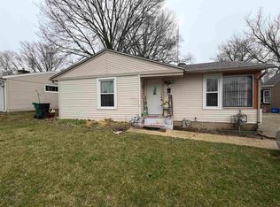1916 Loomis St, Rockford, IL