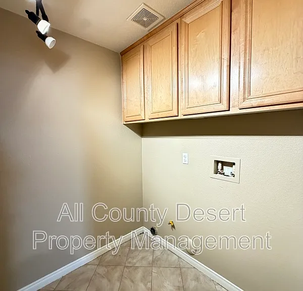 80655 Philadelphia Ave — Photo 12