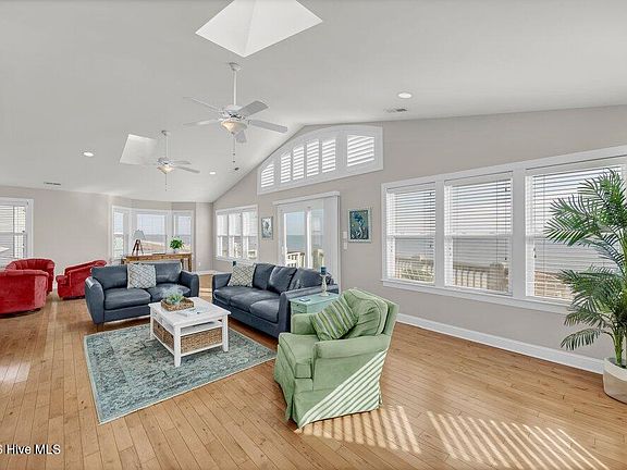 5th image of 301 Carolina Beach Avenue S Unit 2