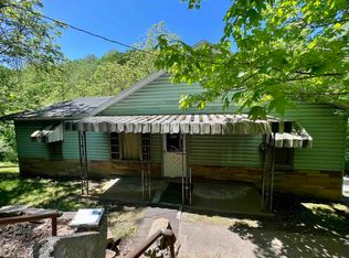 425 Helens Run Rd, Worthington, WV 26591