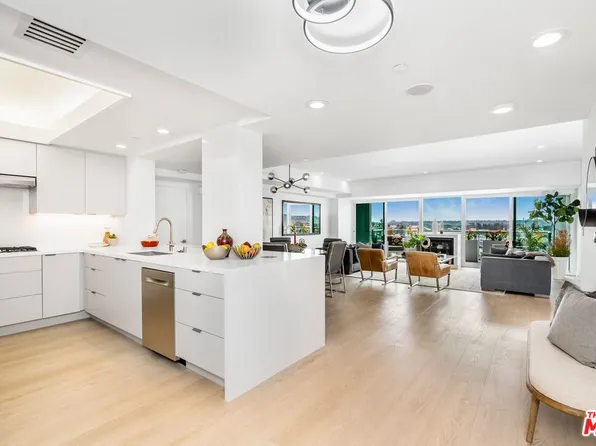 13600 Marina Pointe Dr Unit 607, Venice, CA 90292