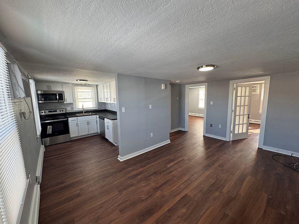 1st image of 140 E Church St #6