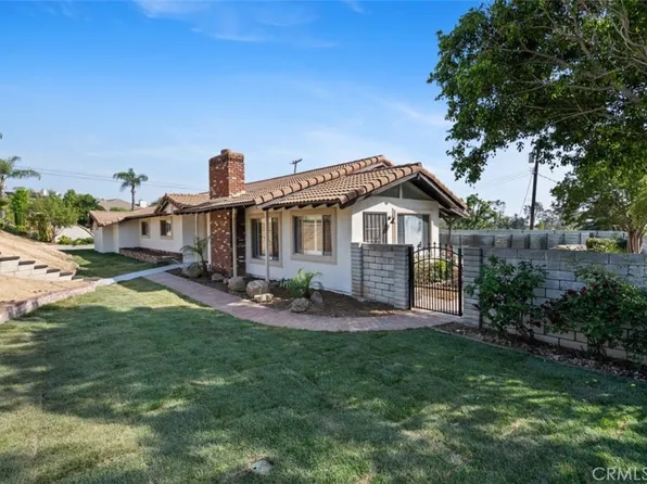 28653 Terrace Dr, Highland, CA 92346