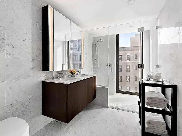 805 Washington Ave #3D — Photo 8