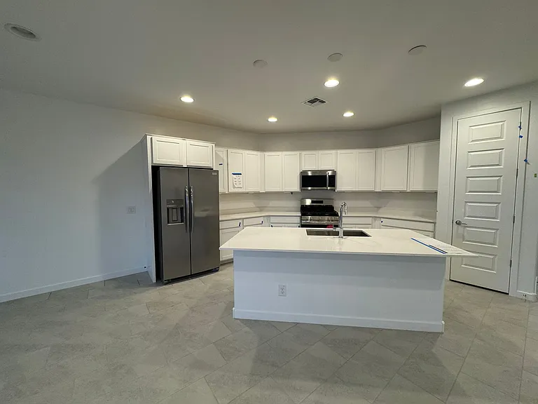 3300 E Ranchhand Dr — Photo 3