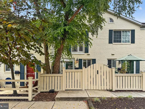 1351 N Van Dorn St, Alexandria, VA 22304