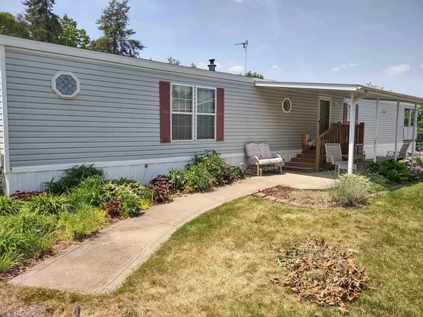 40 Ln 101f Jimmerson Lk Unit C-9, Angola, IN 46703