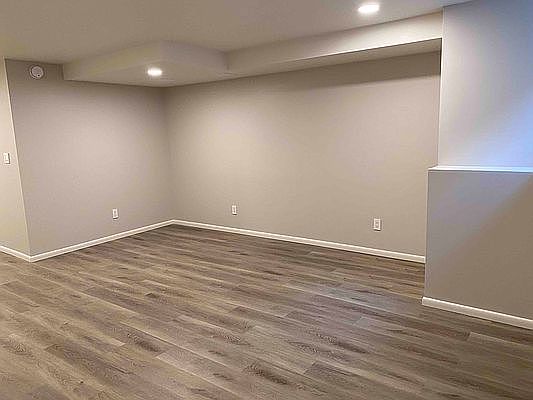 3rd image of 306 W 78th St APT 1B