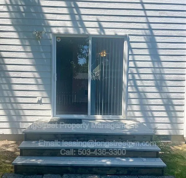 1927 NW Highland Dr — Photo 34