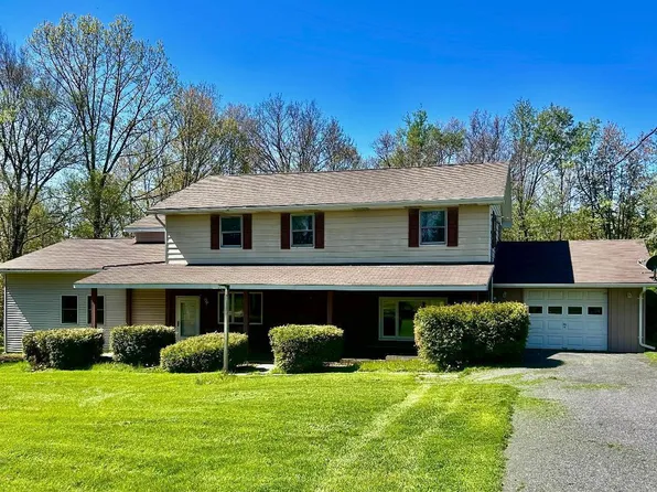211 Wimmers Rd, Jefferson Township, PA 18436