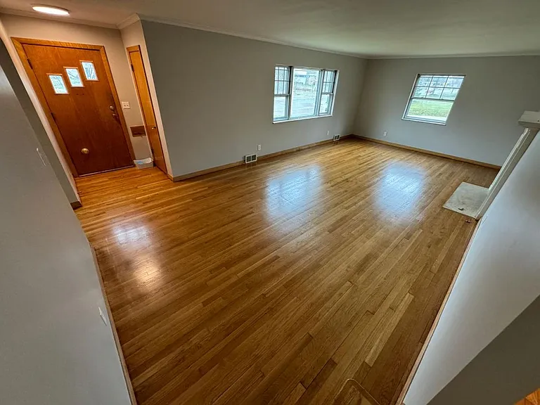 2770 Tremont Rd — Photo 7
