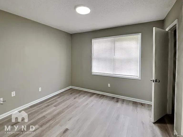 4014 Hitchcock St — Photo 22