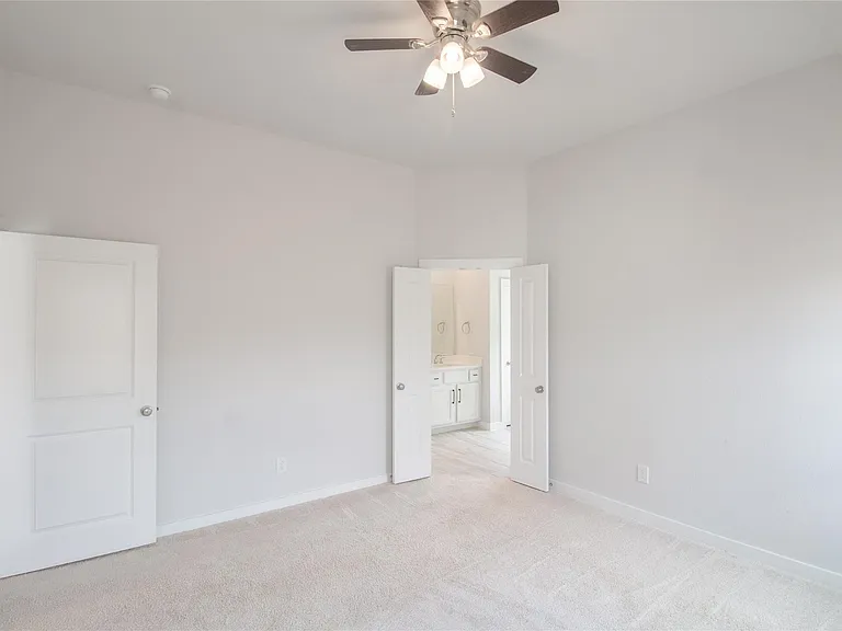 16647 Texas Hill Country Rd — Photo 13