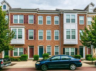 9484 Canonbury Sq, Fairfax, VA 22031