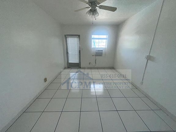 4th image of 120 Isle Of Venice Dr #5