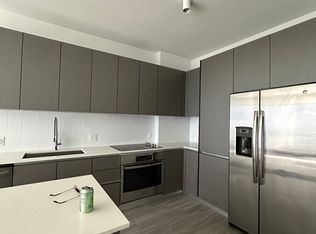 121 NW 25th St #W253, Miami, FL 33127