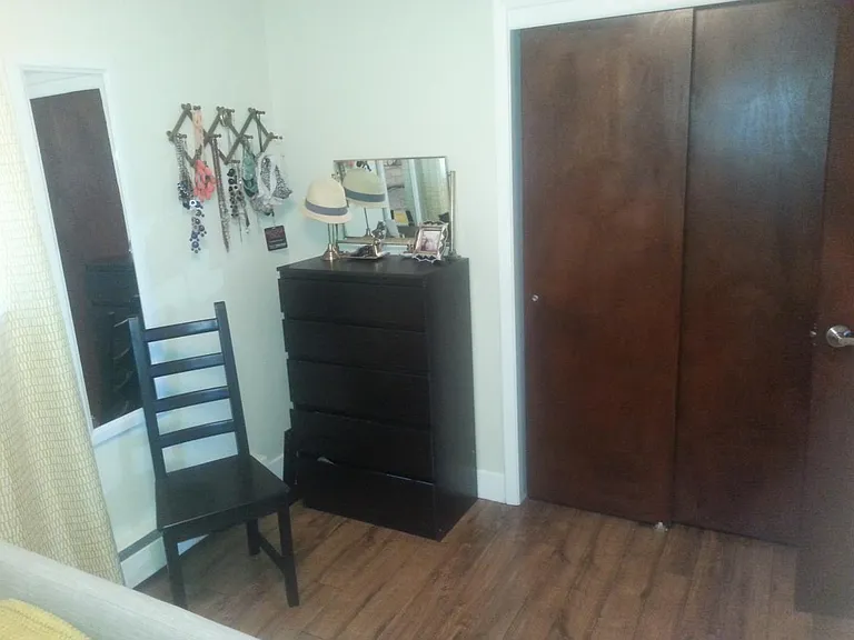 bedroom/home office