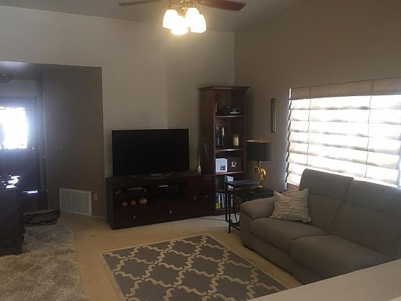 3rd image of 8539 Delahye Cir