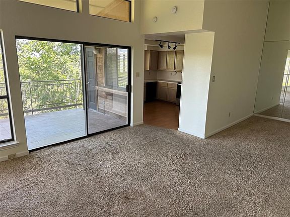 5th image of 8200 Neely Dr APT 212