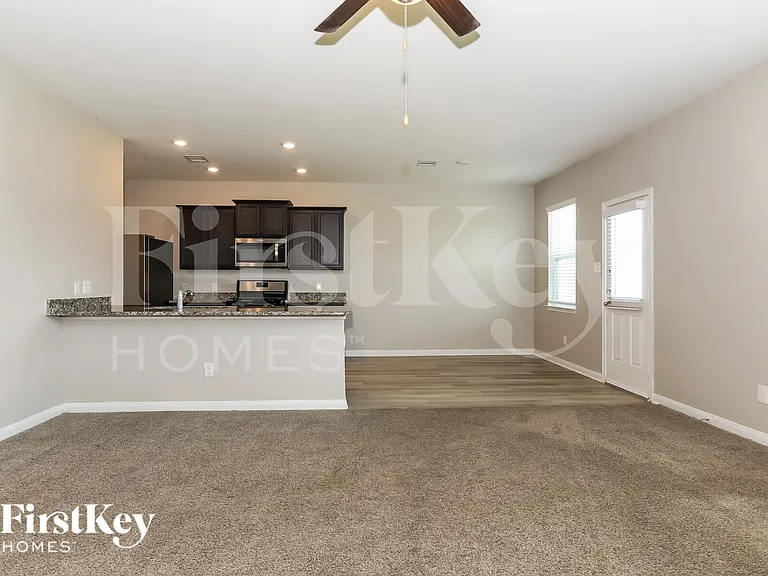 26732 Frost Dr — Photo 5