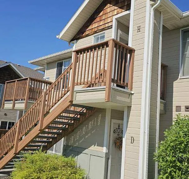 835 Forestglen Dr #6H — Photo 1