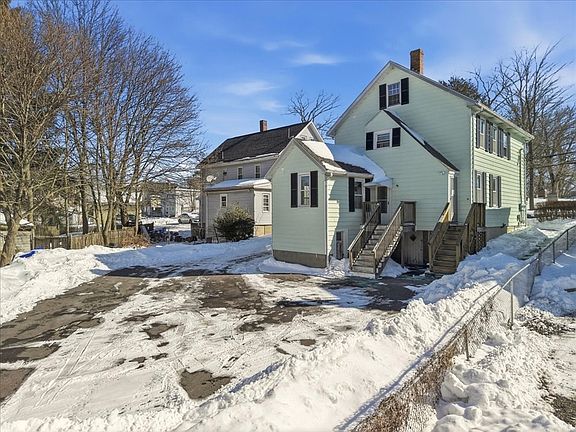 2nd image of 303 Cohannet St