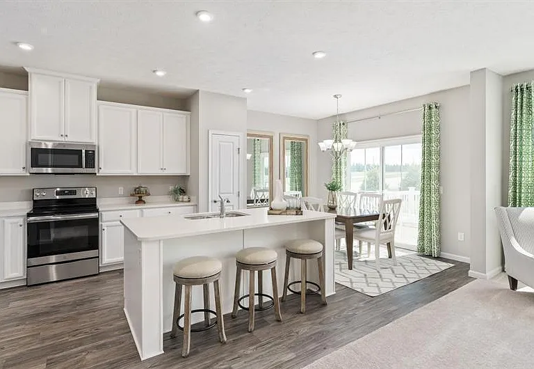 204 Dana Dr — Photo 15