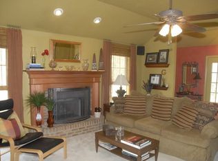 218 Toland Dr, Pearl, MS 39208