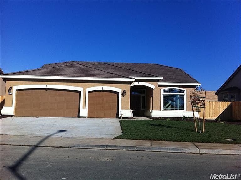 1st image of 4613 Mount Bullion St Lot 8
