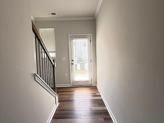 2nd image of 2328 Kasota Ln