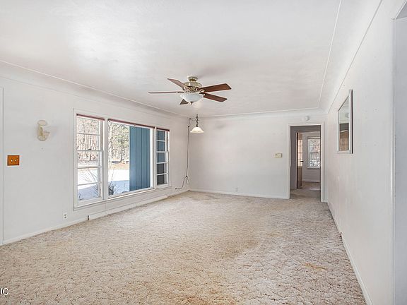 2nd image of 9995 W H Ave