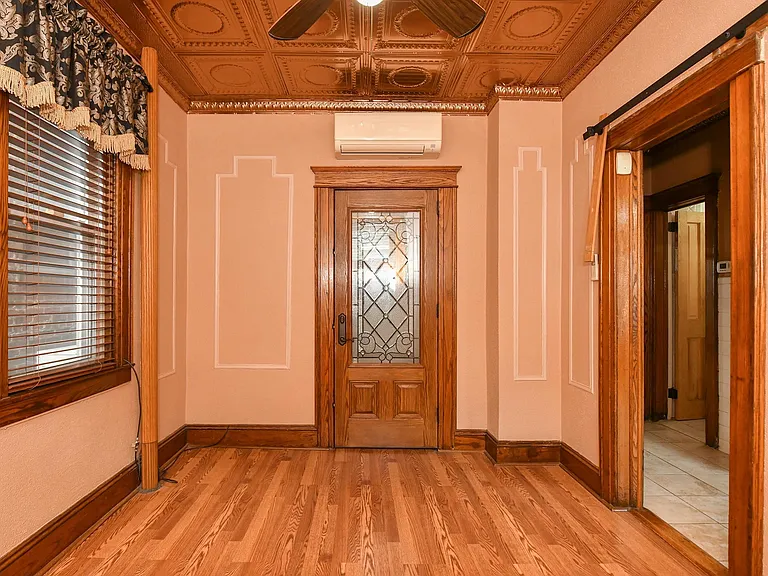 610 Columbia Ave #1 — Photo 6