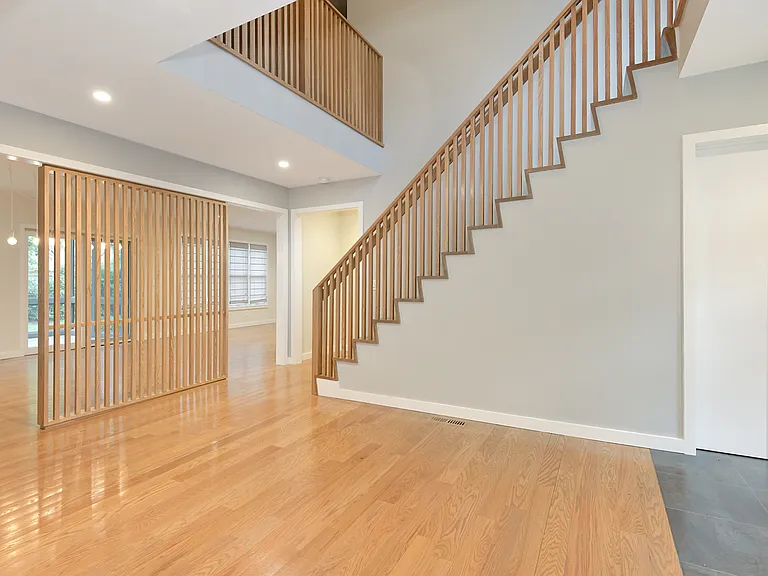 160 Sycamore Rd — Photo 4