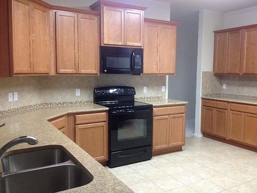 4th image of 6100 Lana Ct