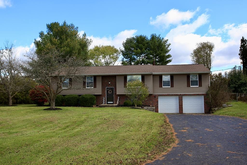 1512 Maple Grove Rd, Chillicothe, OH 45601 Zillow