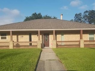 718 Ted Pickett Ln, League City, TX 77573