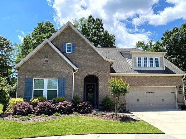 2634 Livery Stable Dr, Matthews, NC 28105