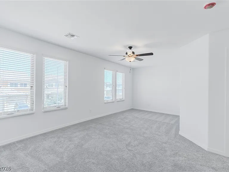5733 Tioga Way — Photo 26