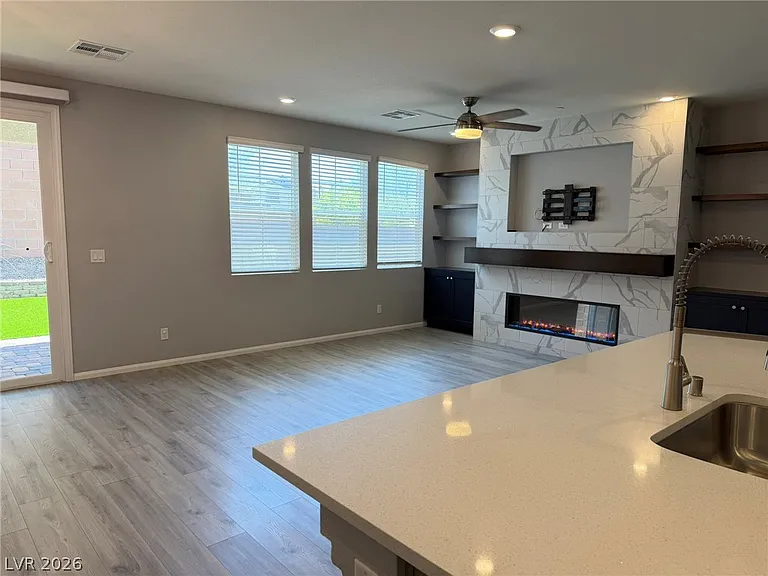 3025 Gravino Ave — Photo 11