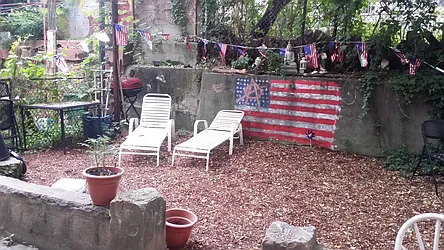 Rented by Rennit Inc.