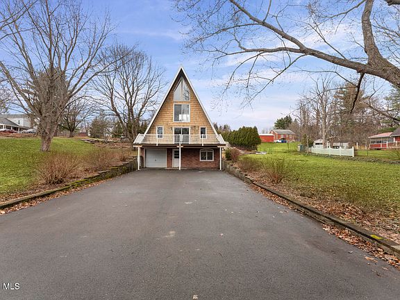 2nd image of 1 Keyes Lane